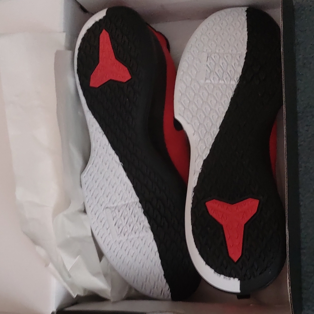 Nike Mamba Focus Red University - Picture 2 of 6